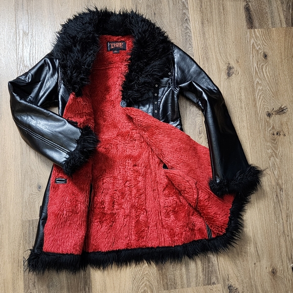 Tripp nyc Jackets & Blazers - SOLD TRIPP NYC XL Vegan Leather Penny Lane Faux Fur Coat Red & Black w Grommets
